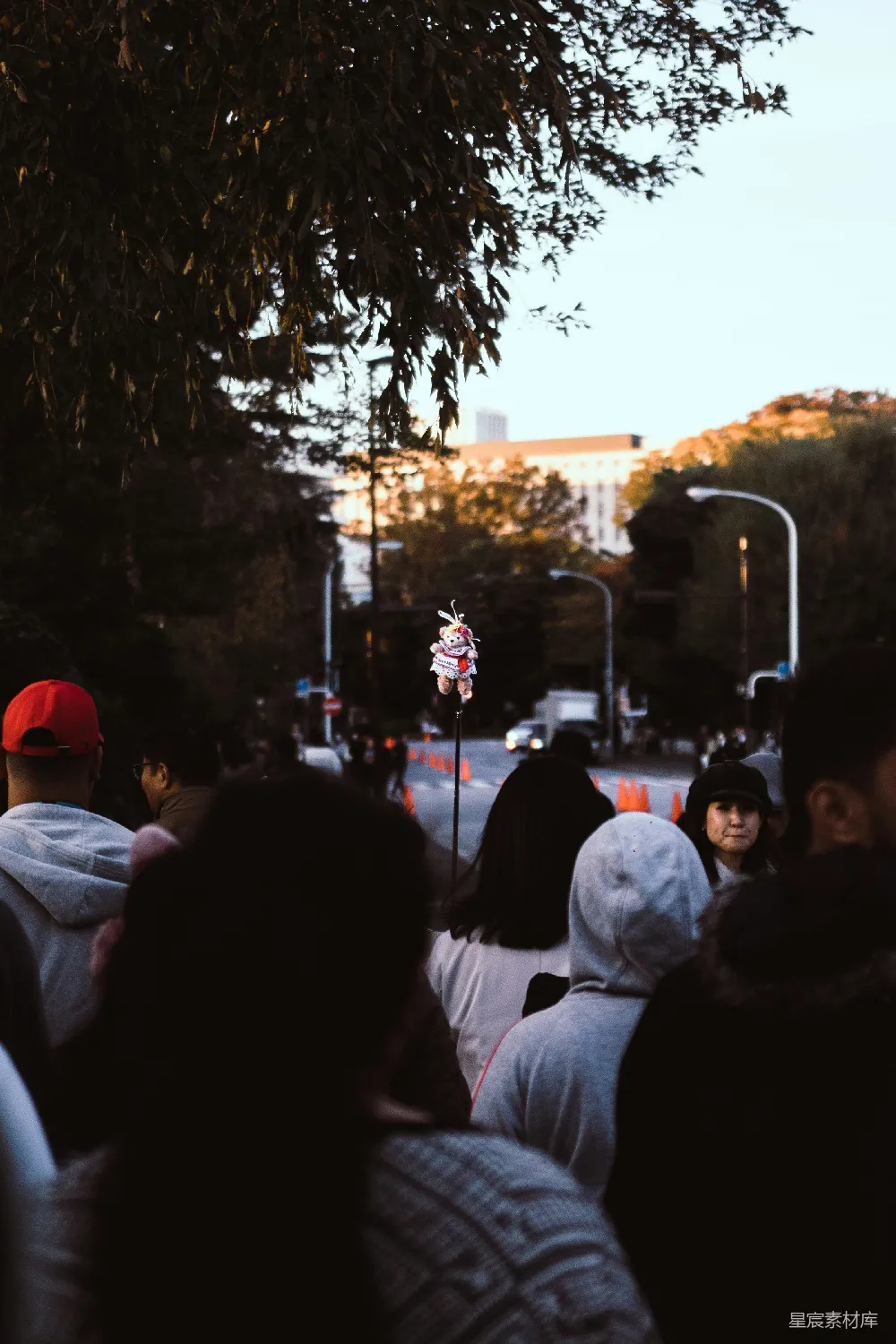 高清摄影 灰色毛衣外套