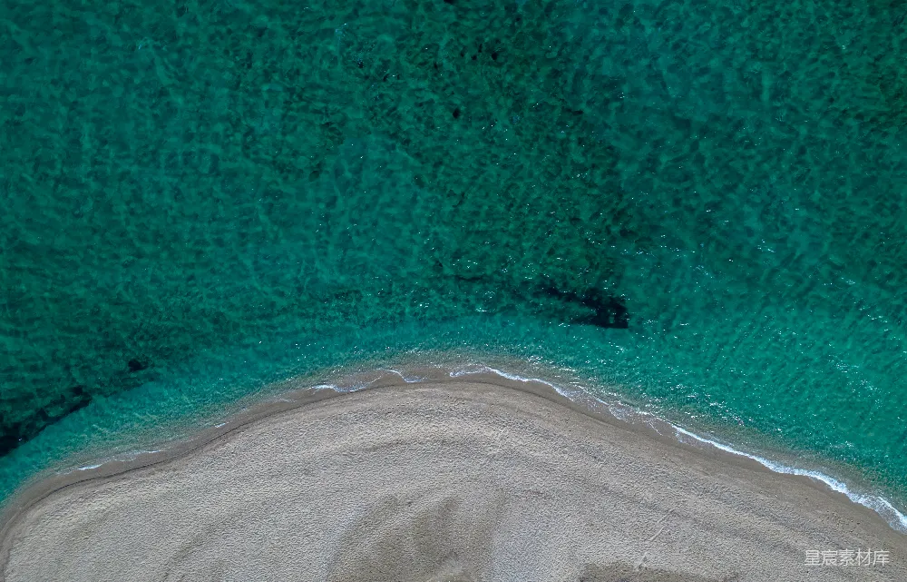 高清摄影 有波浪的海滩
