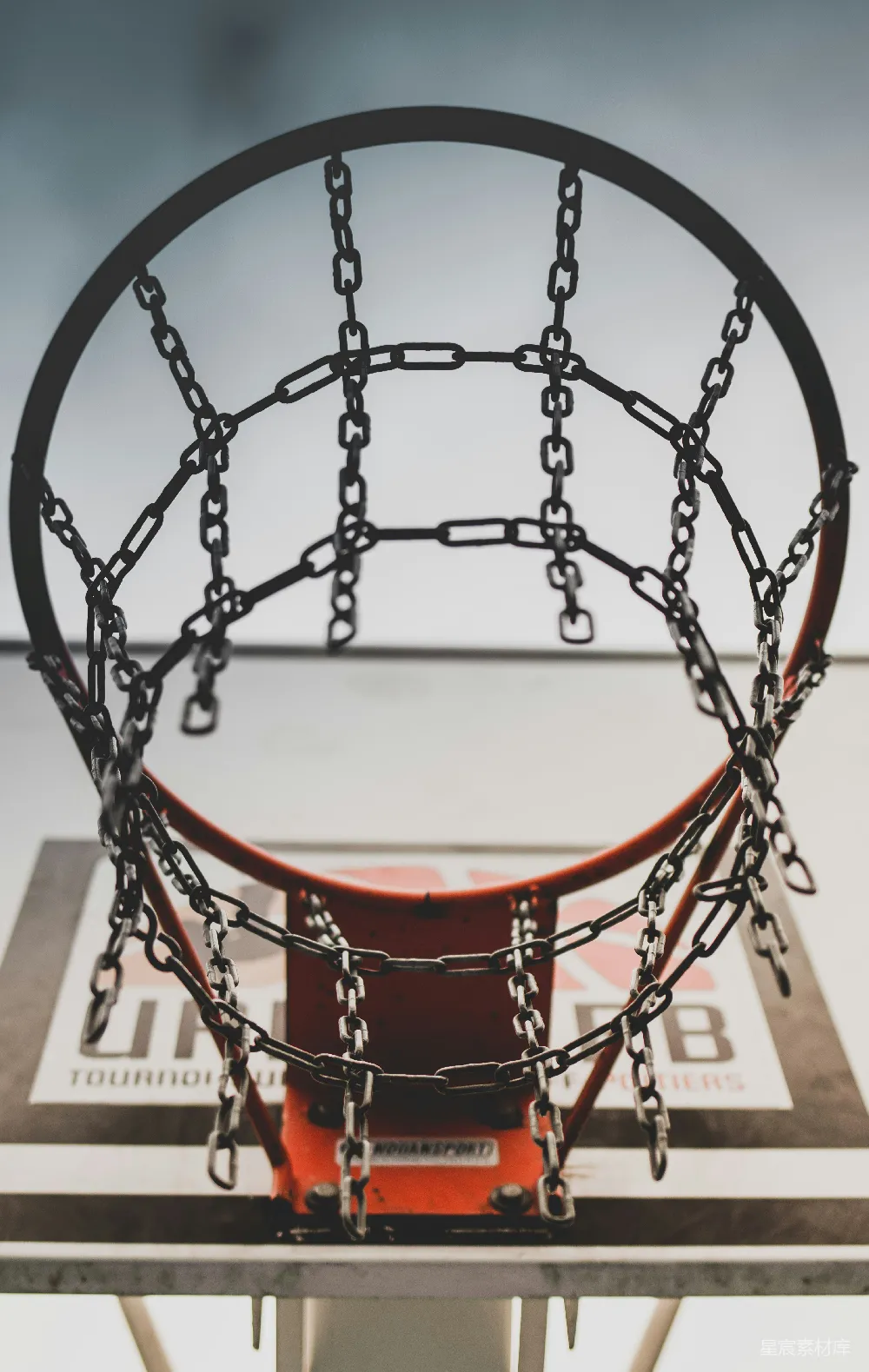 高清摄影  低角度拍摄篮球 hoop