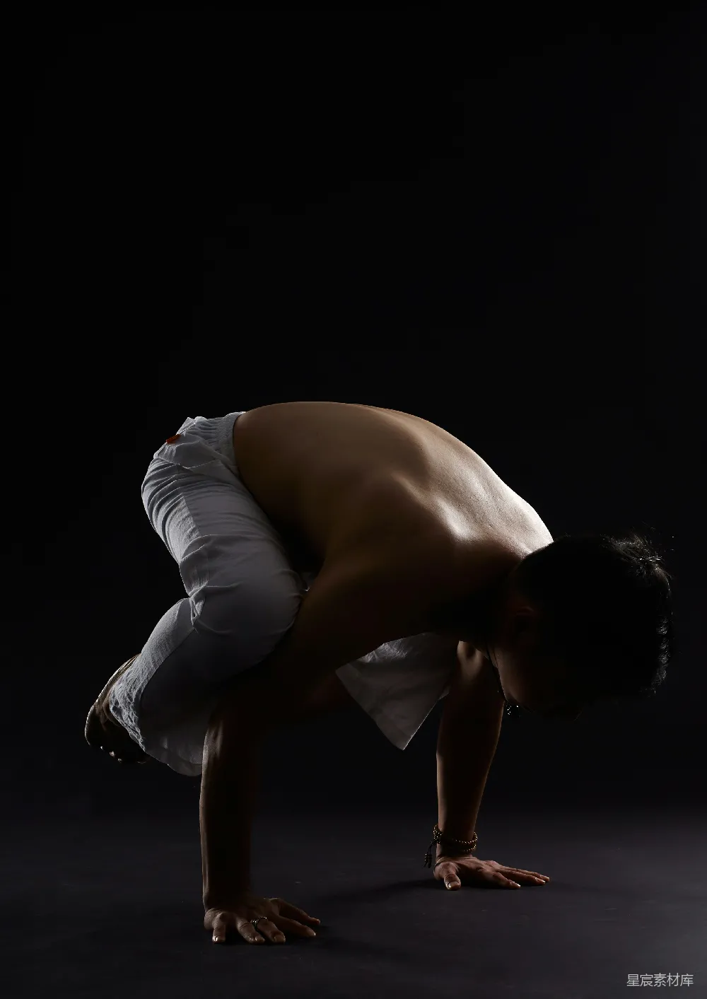 高清摄影 人在手stand中
