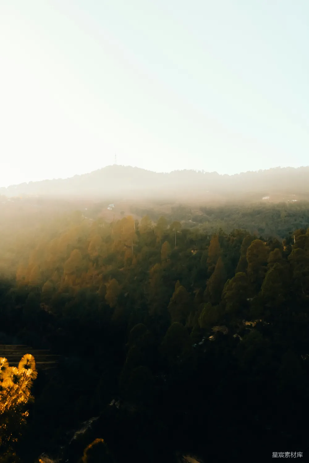 高清摄影  白天山的轮廓