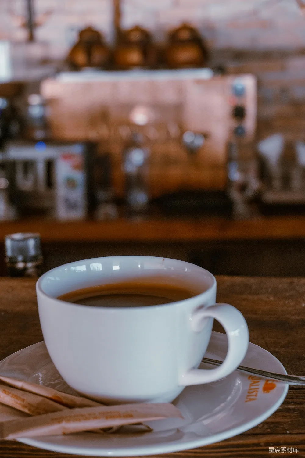 高清摄影 白瓷茶杯搭配托盘