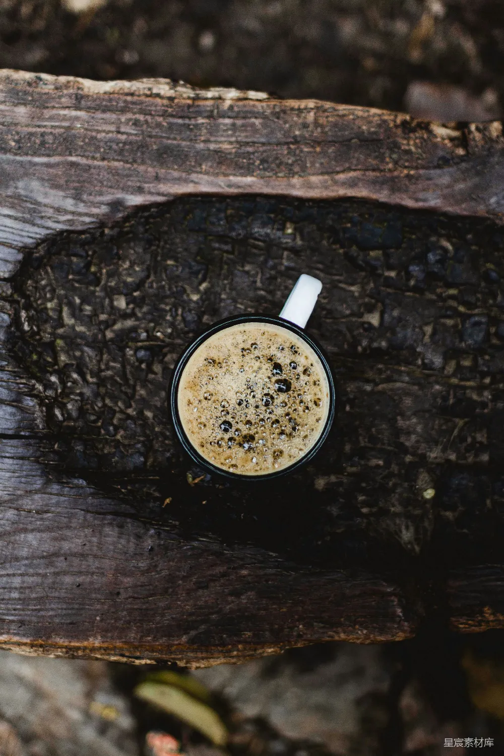 高清摄影  桌上的咖啡杯