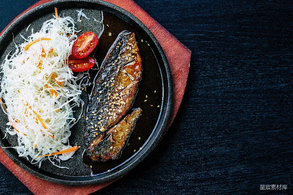 高清摄影  热盘 Fried菜端上热盘