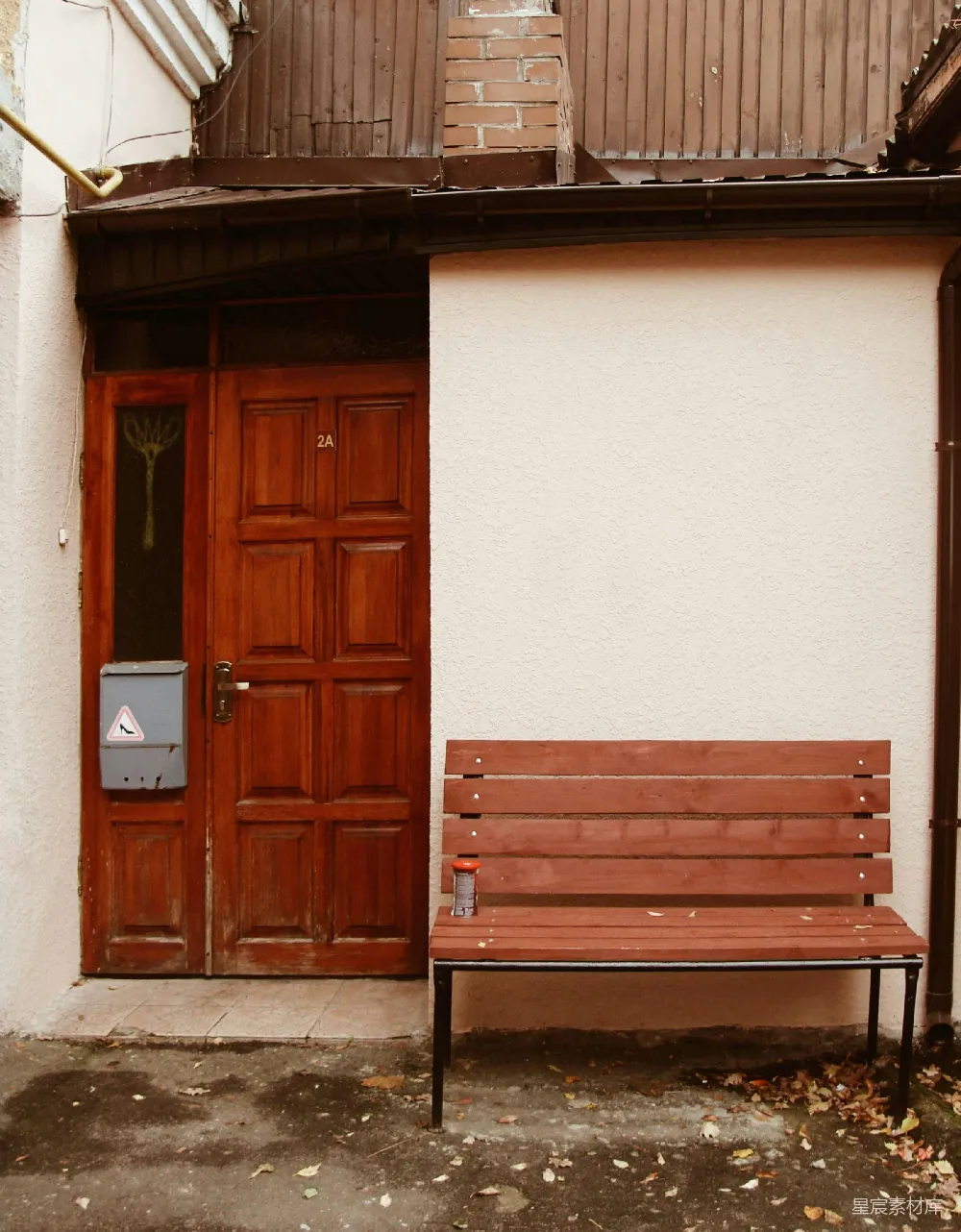布雷斯特老房子的门