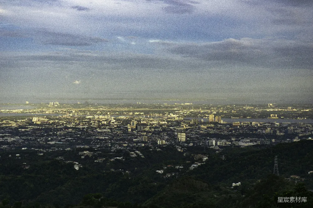 高清摄影  从山顶俯瞰城市景色