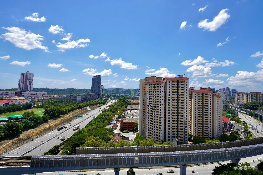 高清摄影  白天蓝天下城市的建筑