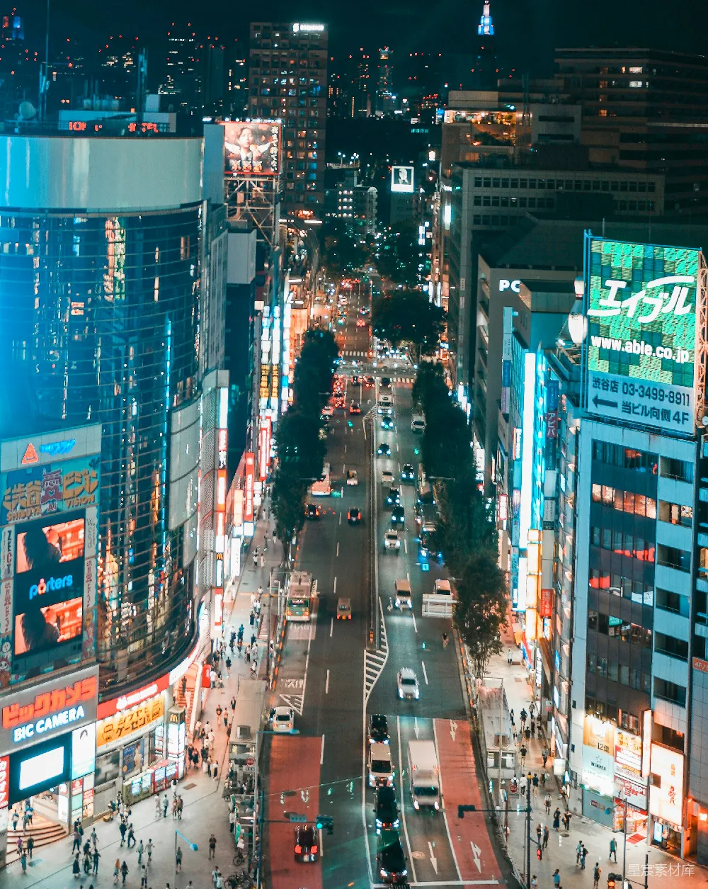 高清摄影  夜晚城市街道的空中俯瞰图