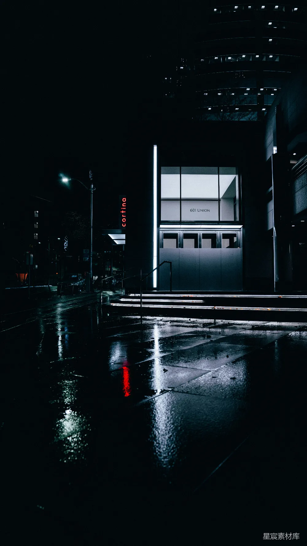 高清摄影  夜晚的黑白建筑