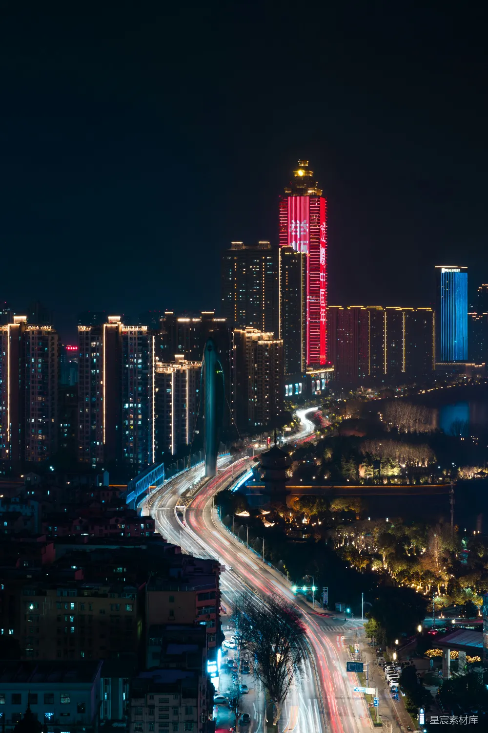 高清摄影  夜晚的长曝光城市