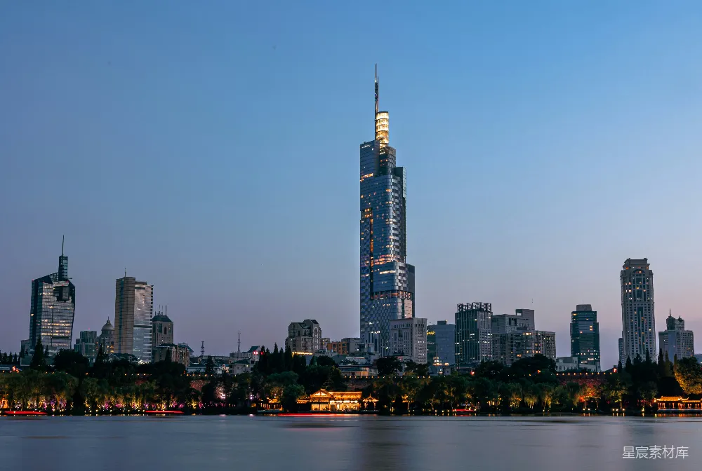 高清摄影  夜晚的城市天际线