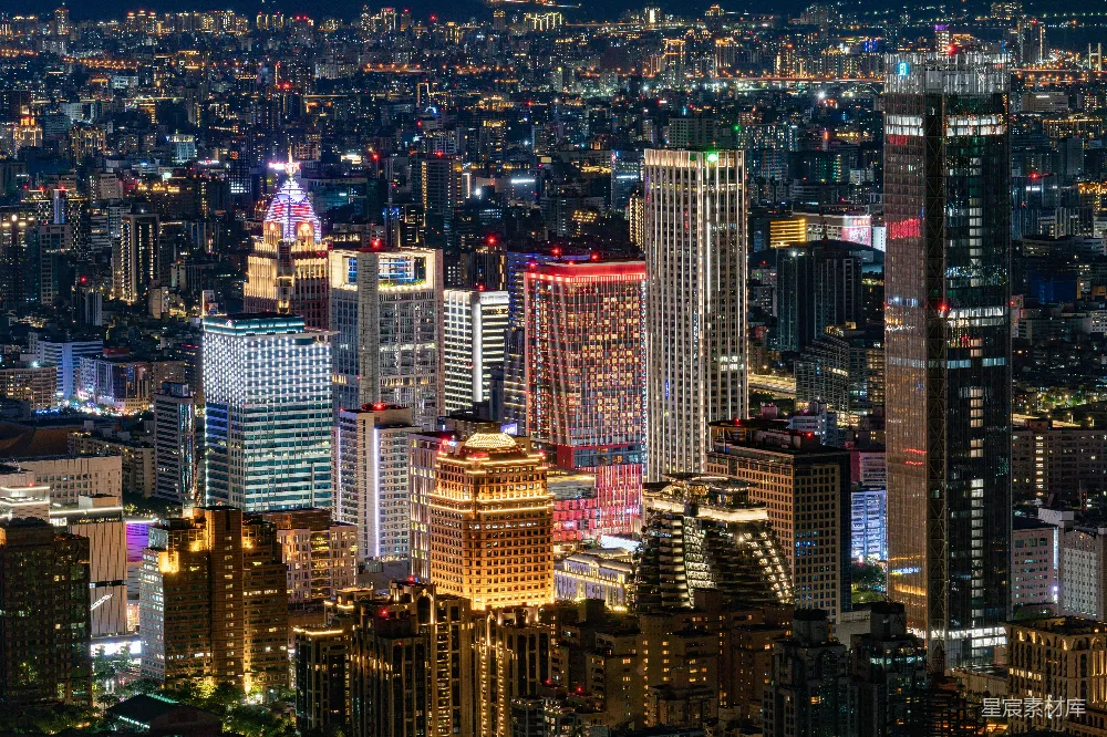 高清摄影  从摩天大楼的顶部俯瞰夜晚的城市景色