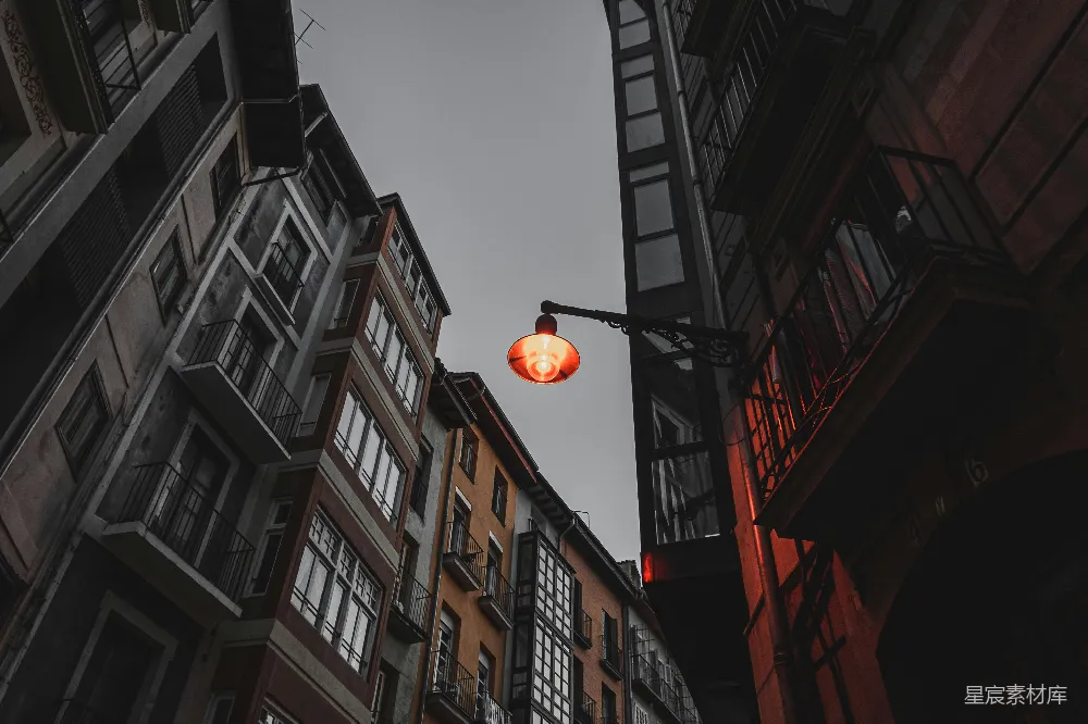 高清摄影  一栋建筑物旁边的标志