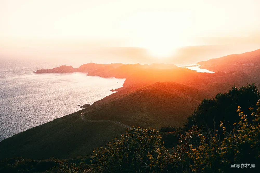 西海岸的美丽日落