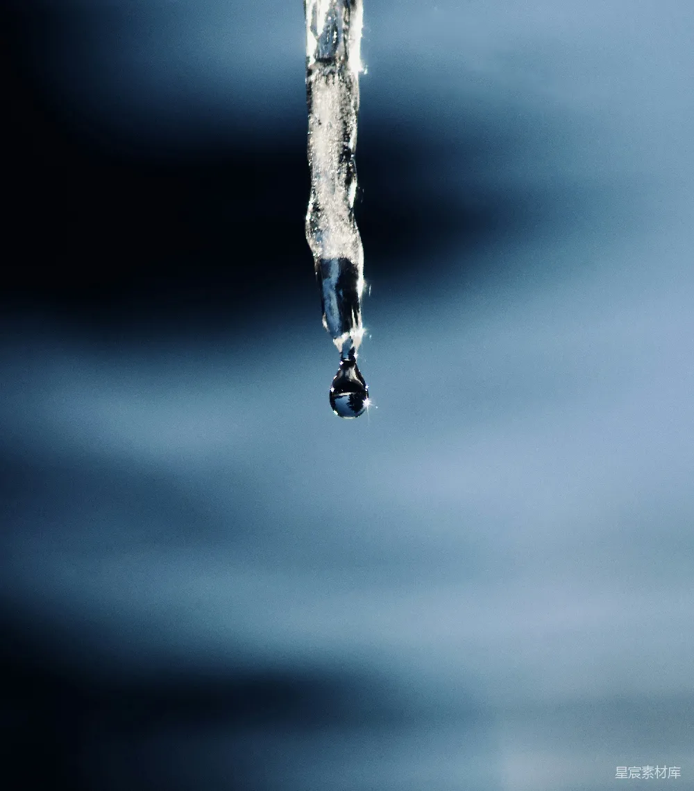 高清摄影 自然 水龙头滴水的特写