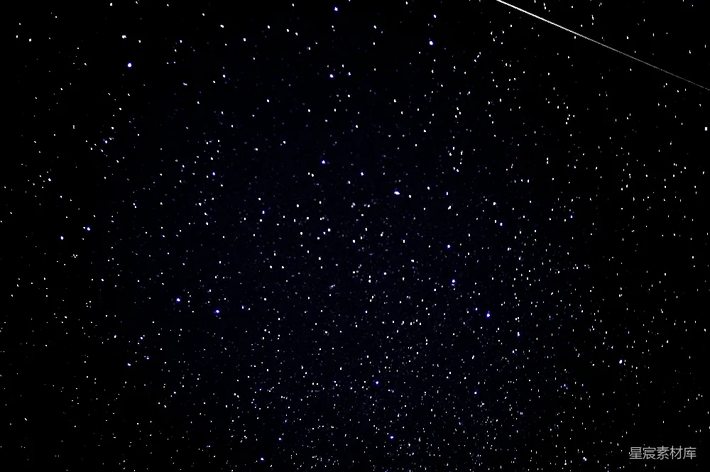 高清摄影  星空璀璨，飞机飞过