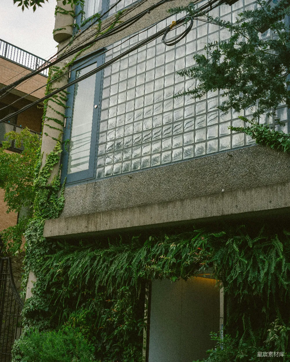 东京，日本的极简主义建筑风格。
