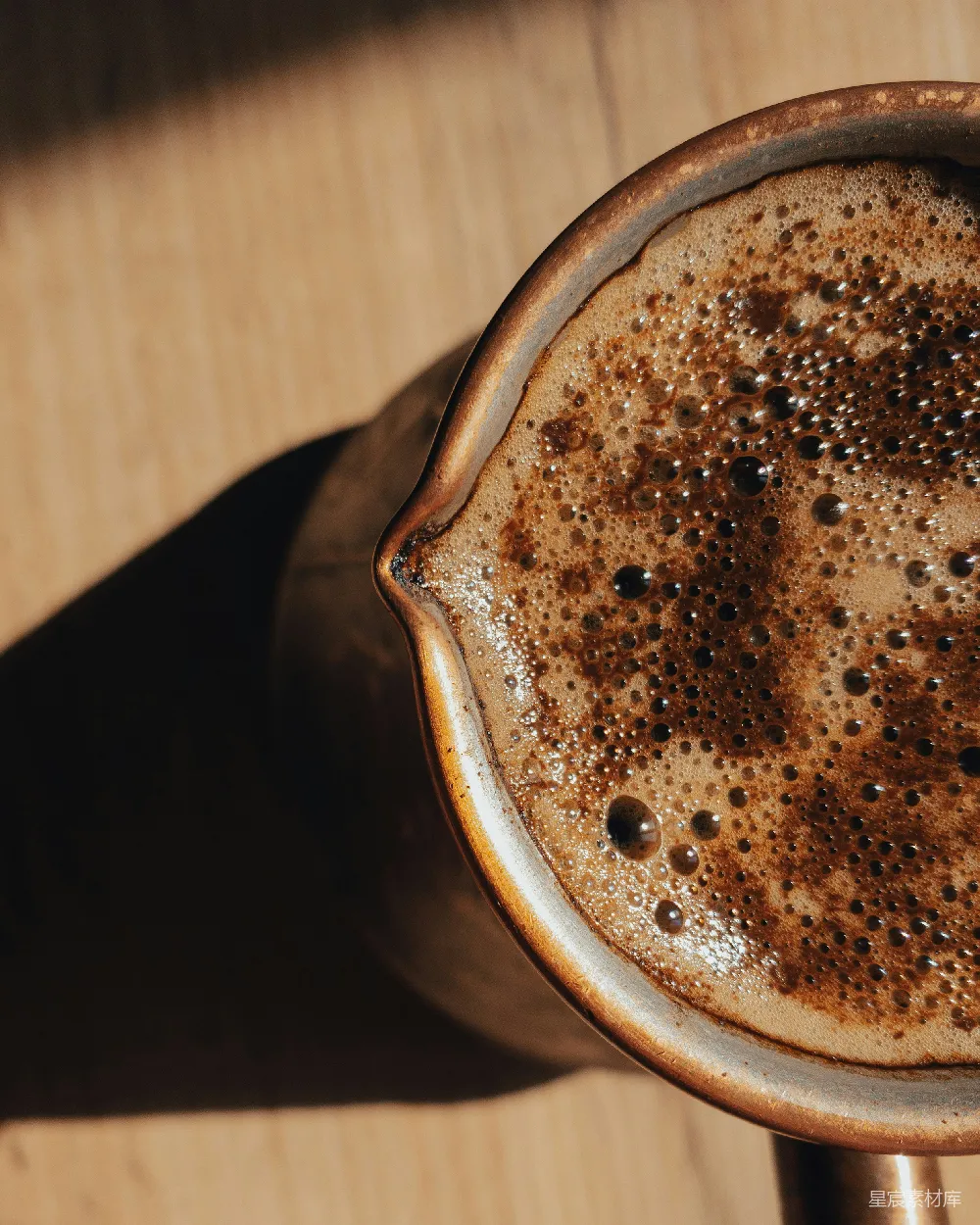 黑白陶瓷咖啡杯