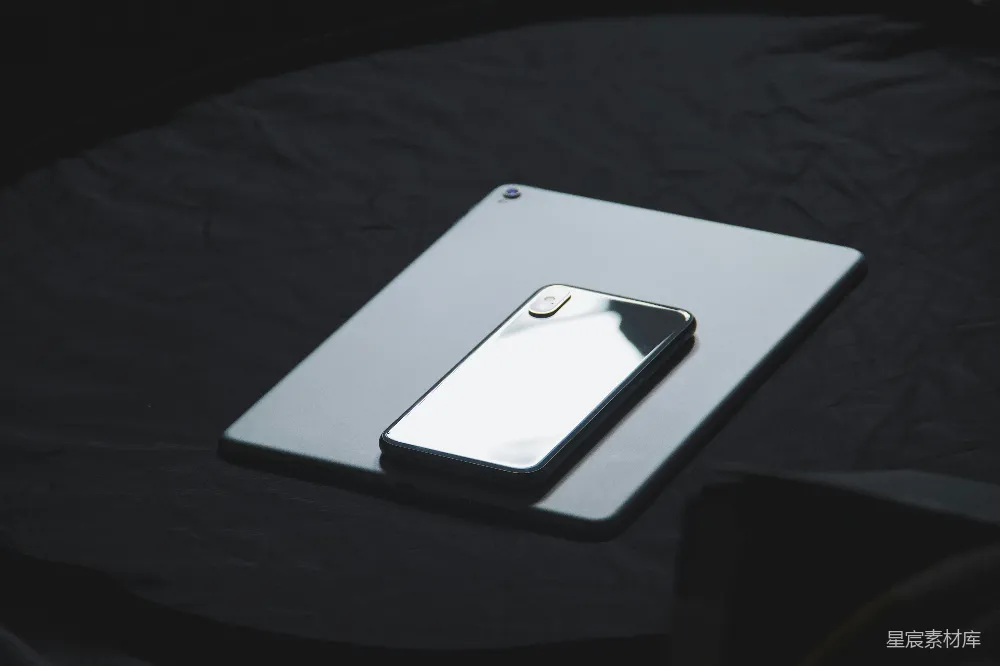 高清摄影  太空灰色的iPhone X平板电脑上