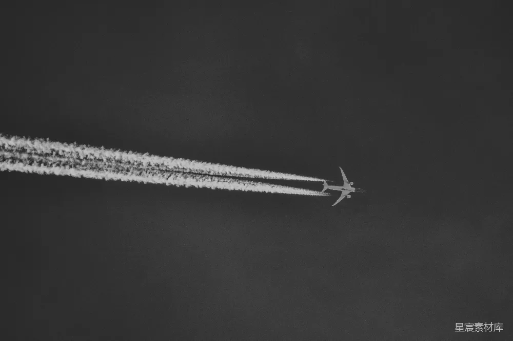 高清摄影  天空中的飞机（在白天）