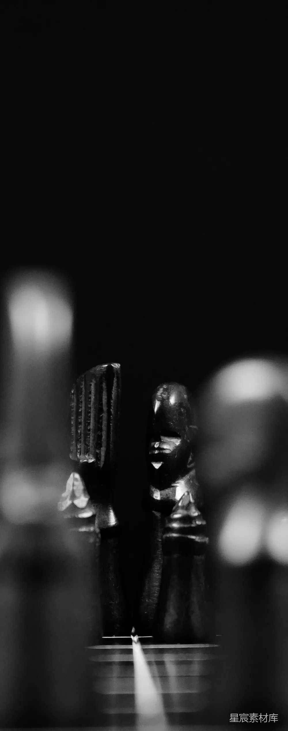 高清摄影  一幅黑白棋子的照片