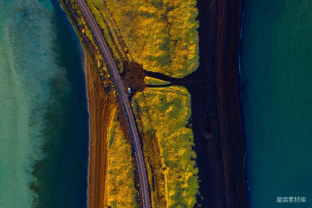 高清摄影 壁纸 一张道路的特写照片
