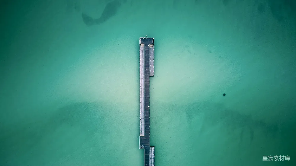 高清摄影 自然 海上码头的空中俯瞰图