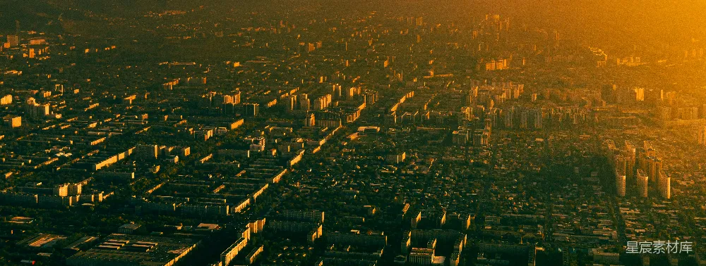 高清摄影  夕阳下的城市鸟瞰图。