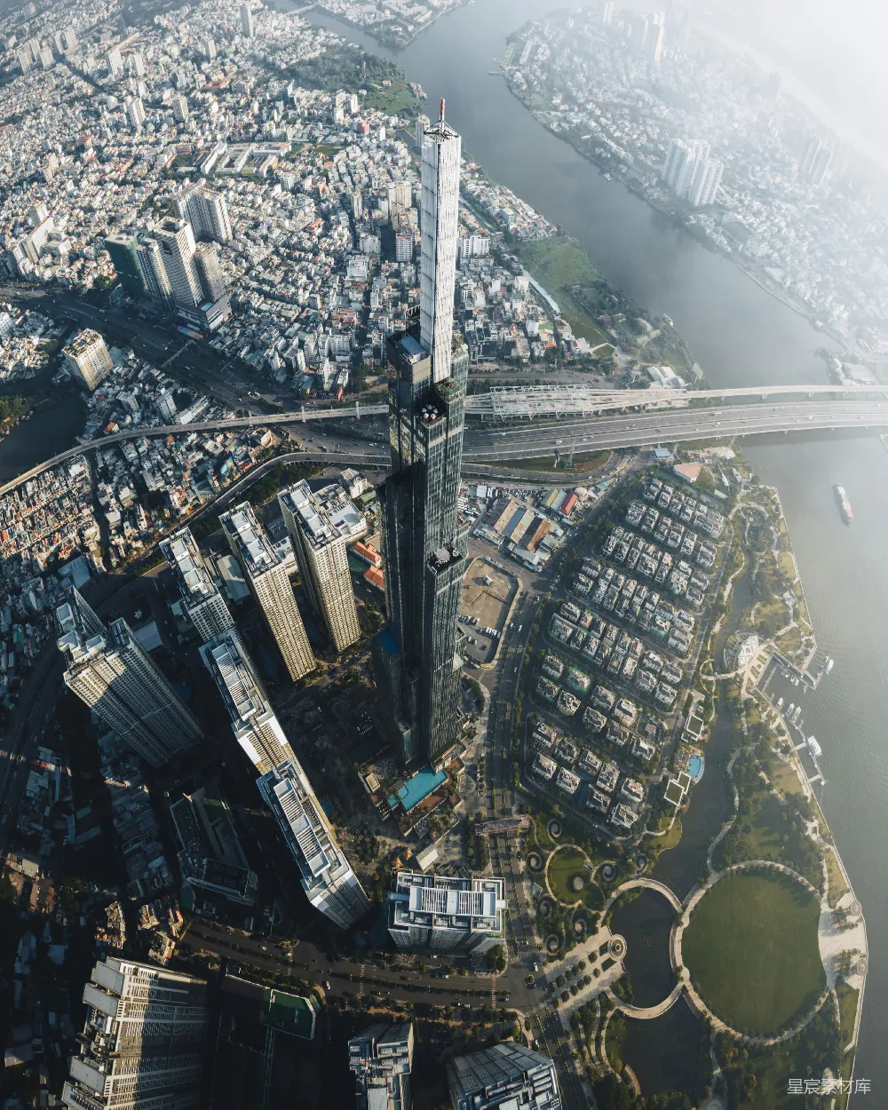高清摄影  城市建筑白天的空中俯瞰图