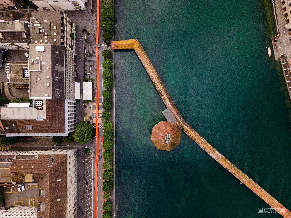 高清摄影  白天的城市建筑航拍图