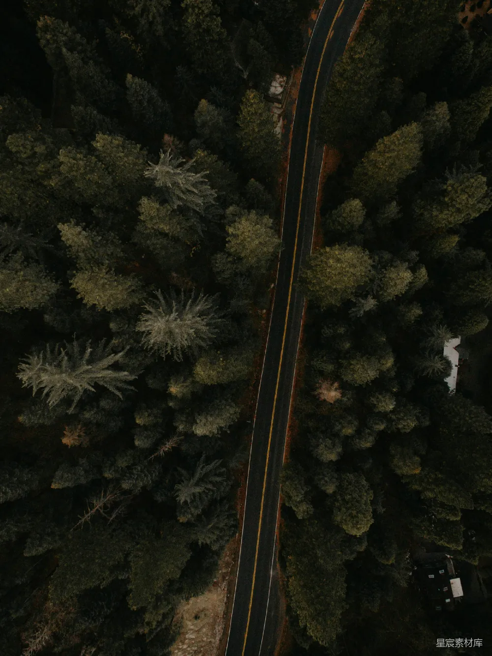 高清摄影  空中俯瞰拍摄的高速公路
