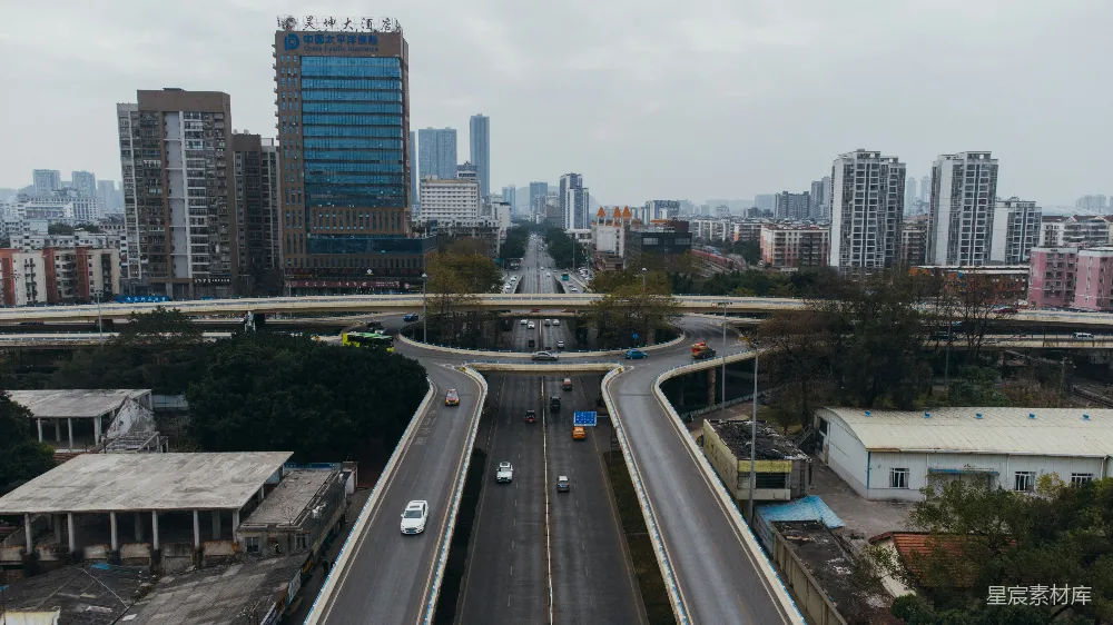 高清摄影  城市建筑和道路在白天的景象