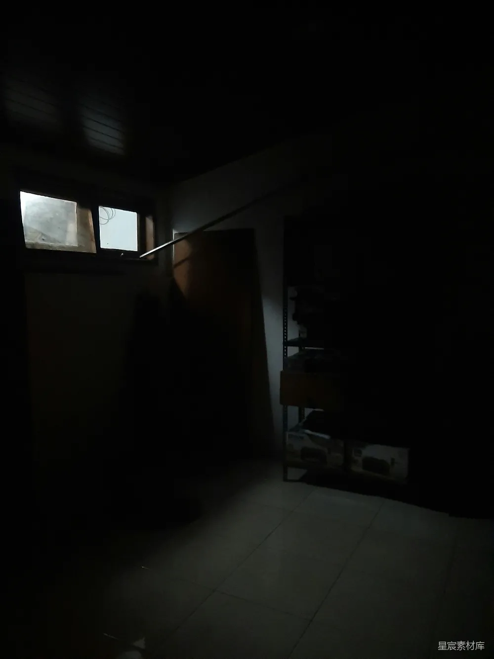 高清摄影  一个带窗户的房间