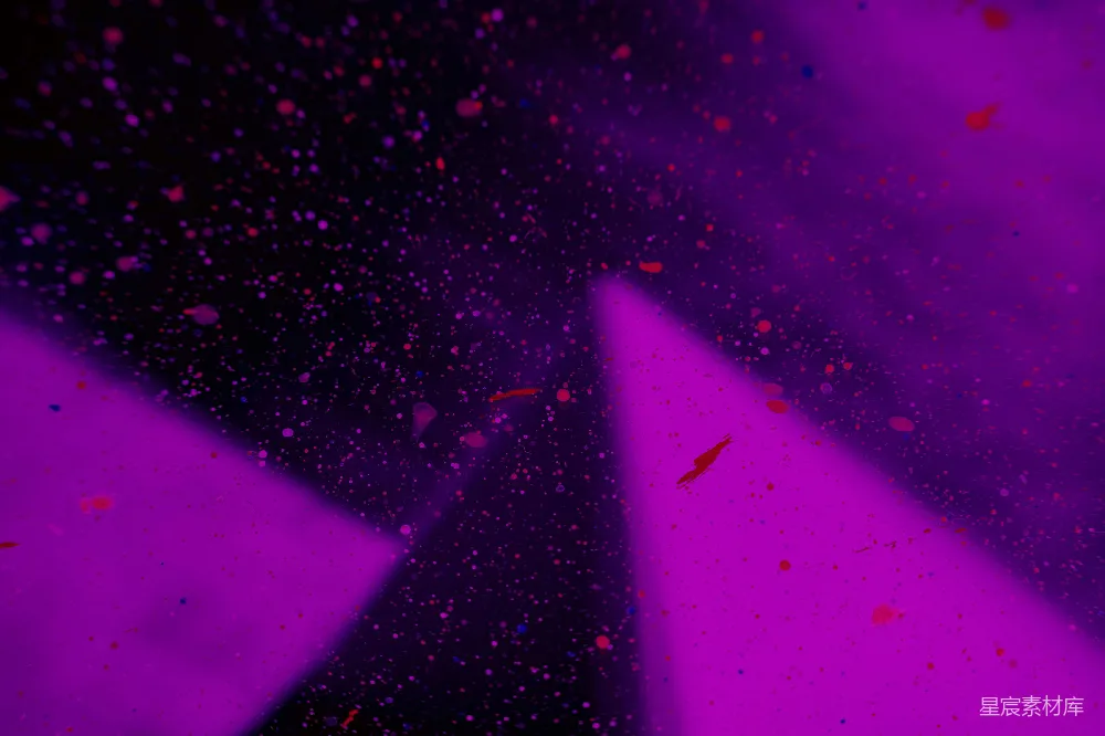 高清摄影  紫色金字塔