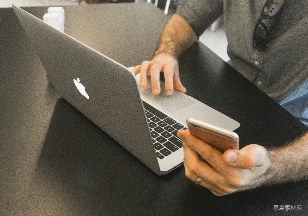 高清摄影  使用MacBook Pro的人