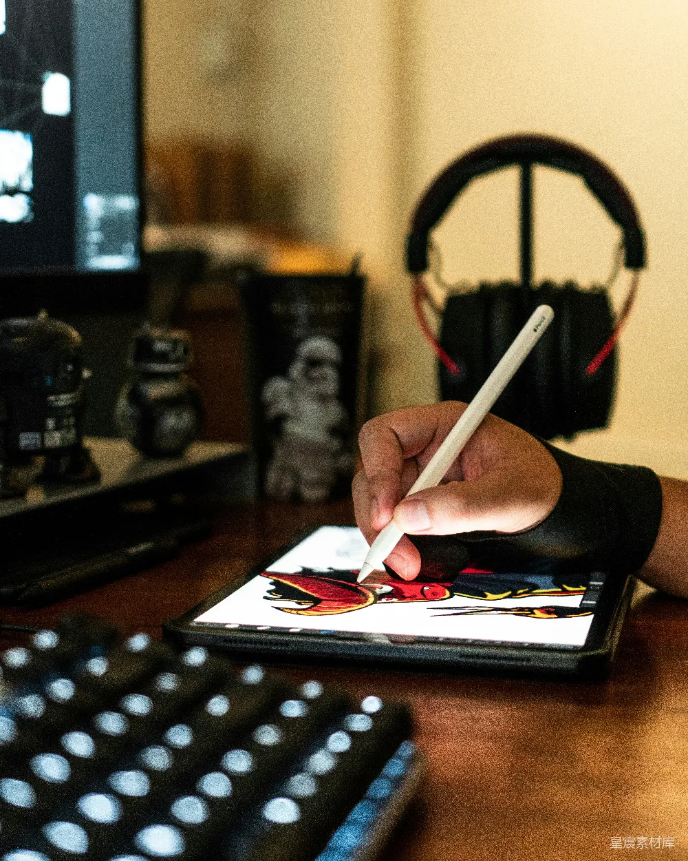 高清摄影  平板电脑上的人物近距离摄影