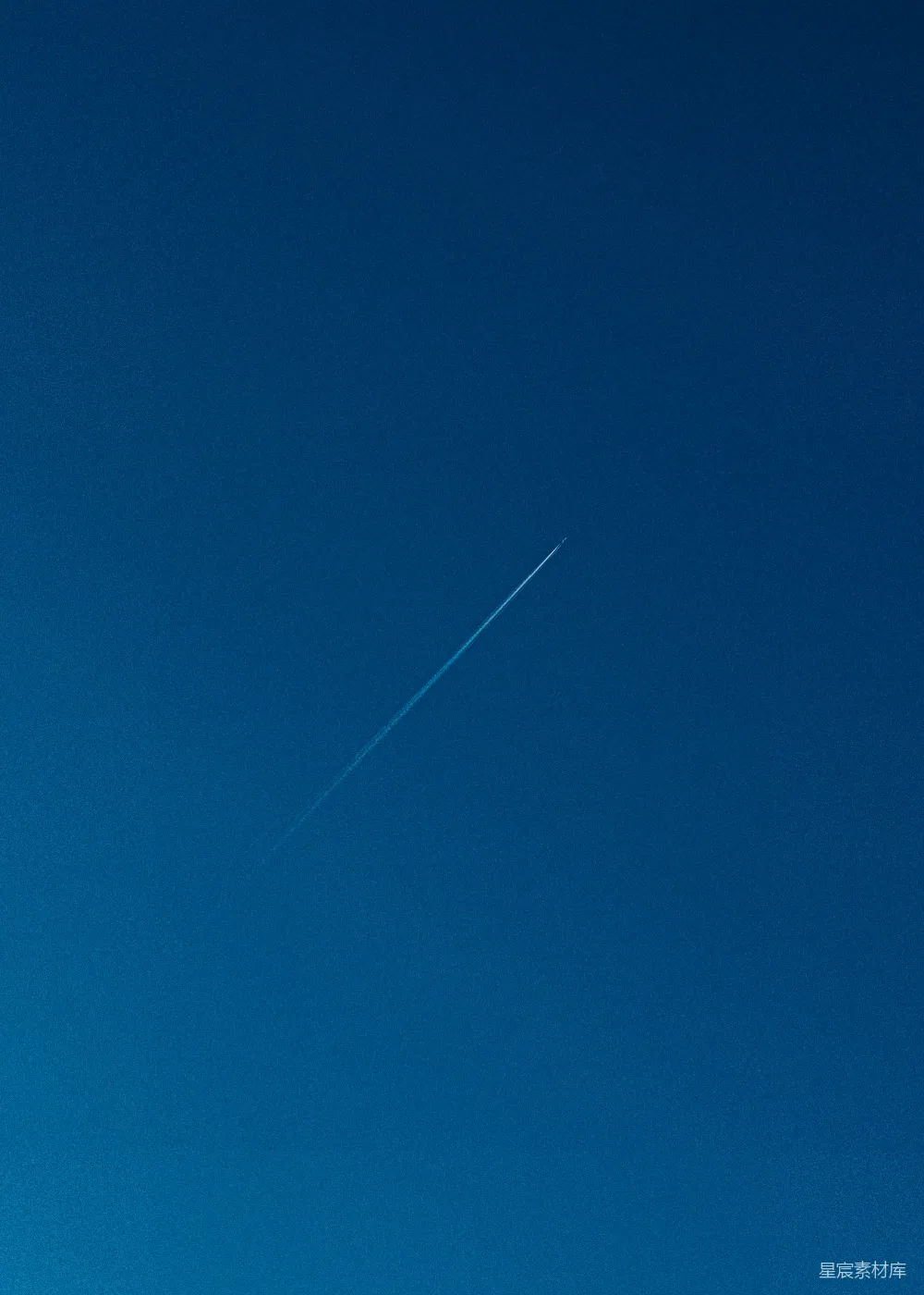 高清摄影  夜晚星空下的蓝天