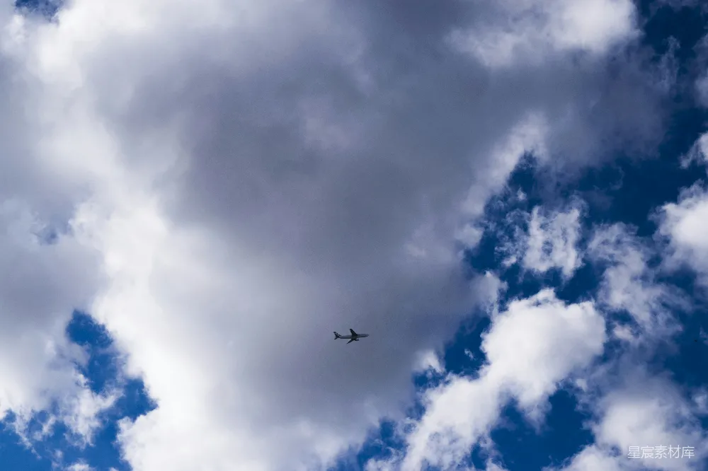 高清摄影 自然 白飞机空中
