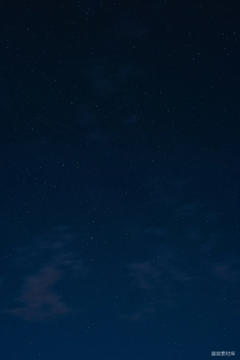 高清摄影 壁纸 夜晚的星空映衬着蓝天
