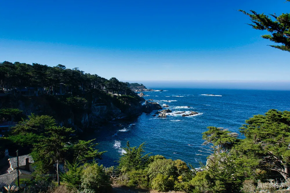 高清摄影  从山上俯瞰大海的景色