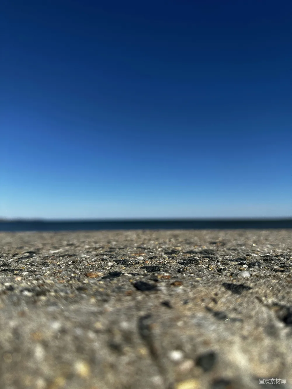 高清摄影  从地面看海滩的景色