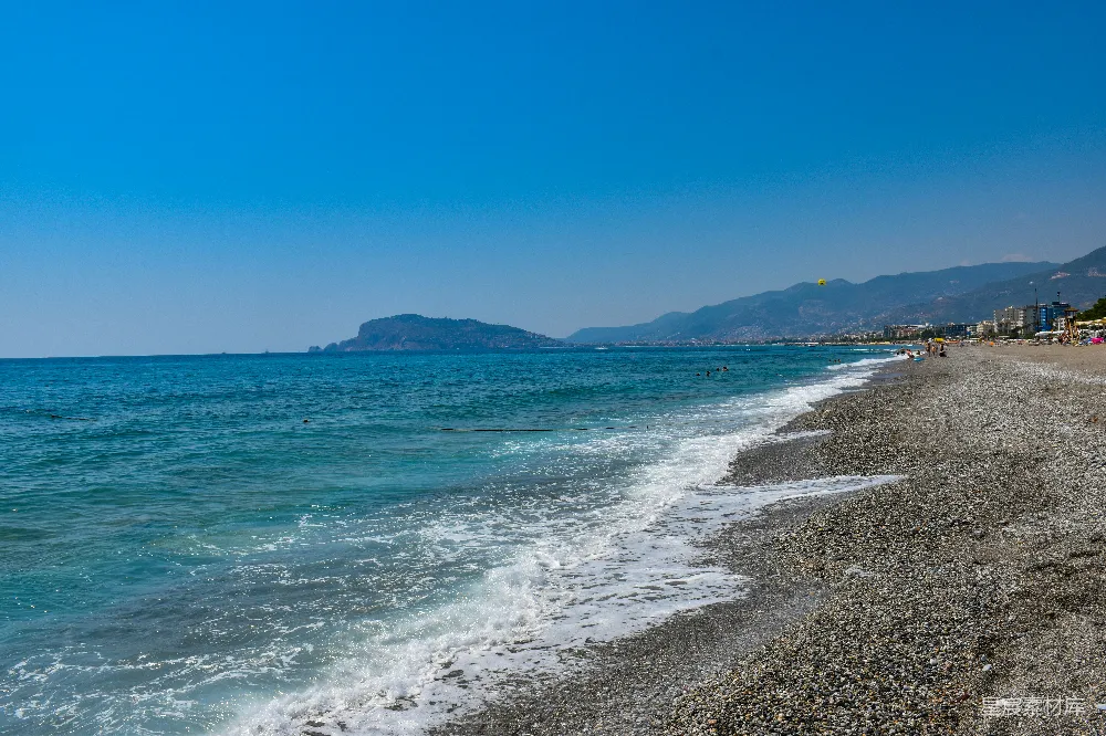 高清摄影  从海洋的海岸上看到的海滩景色