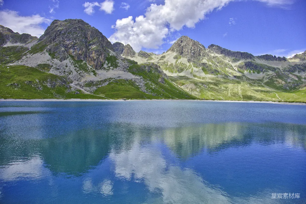 高清摄影  山水附近的水域摄影