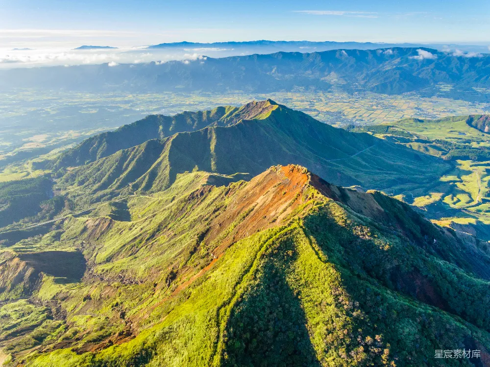 高清摄影  绿色山地自行车