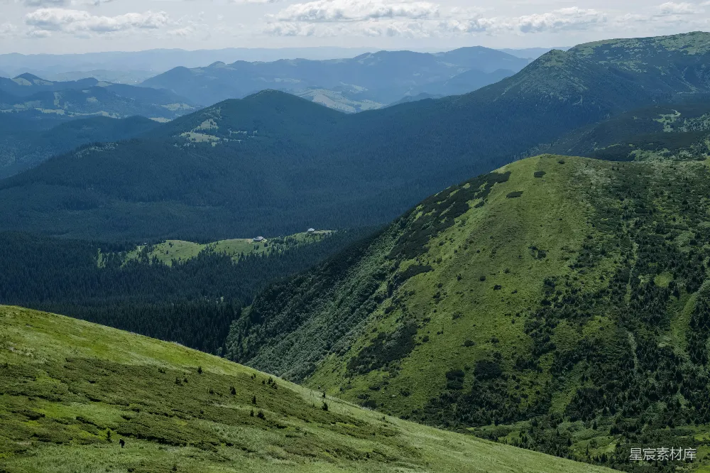 高清摄影  从高处俯瞰群山景色