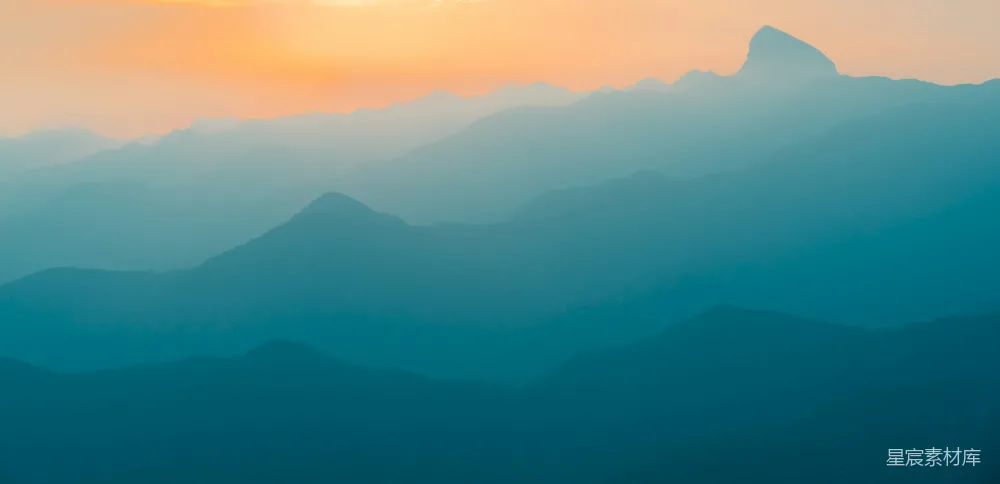高清摄影 自然 雾中群山的摄影