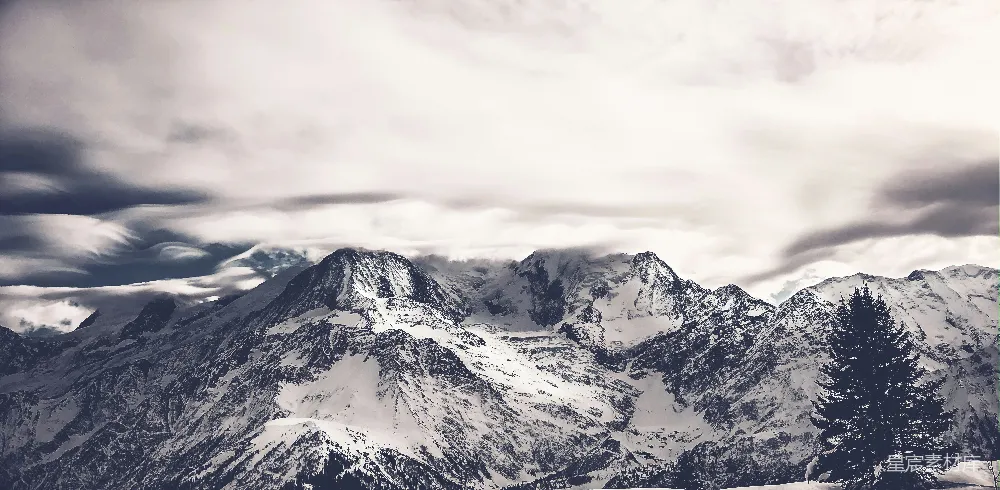 高清摄影  被雪覆盖的山峰