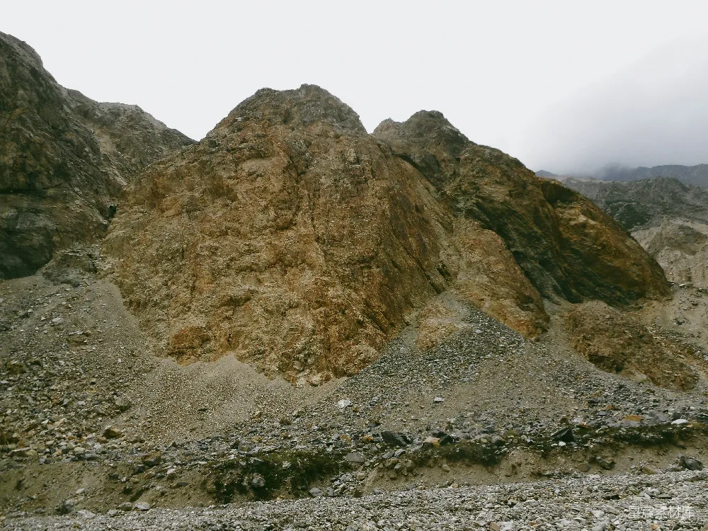 高清摄影 壁纸 岩石山坡，碎石和碎屑