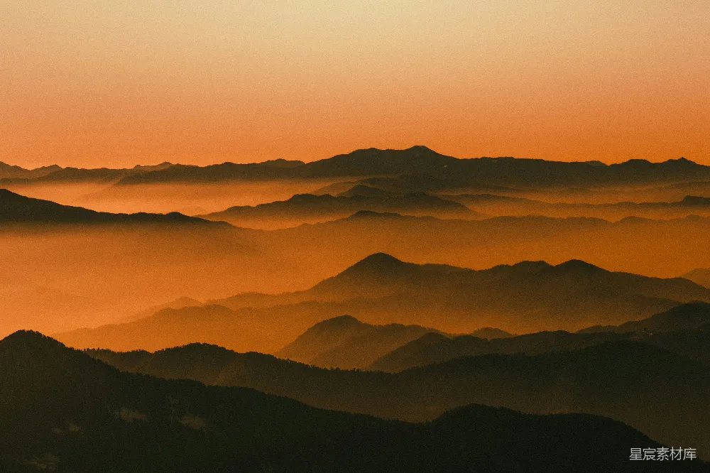 高清摄影  蓝天下的山景