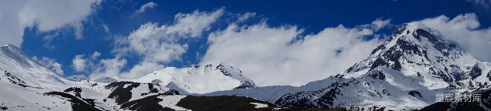 高清摄影  被雪覆盖的山